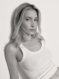 Emese Etoiles Models